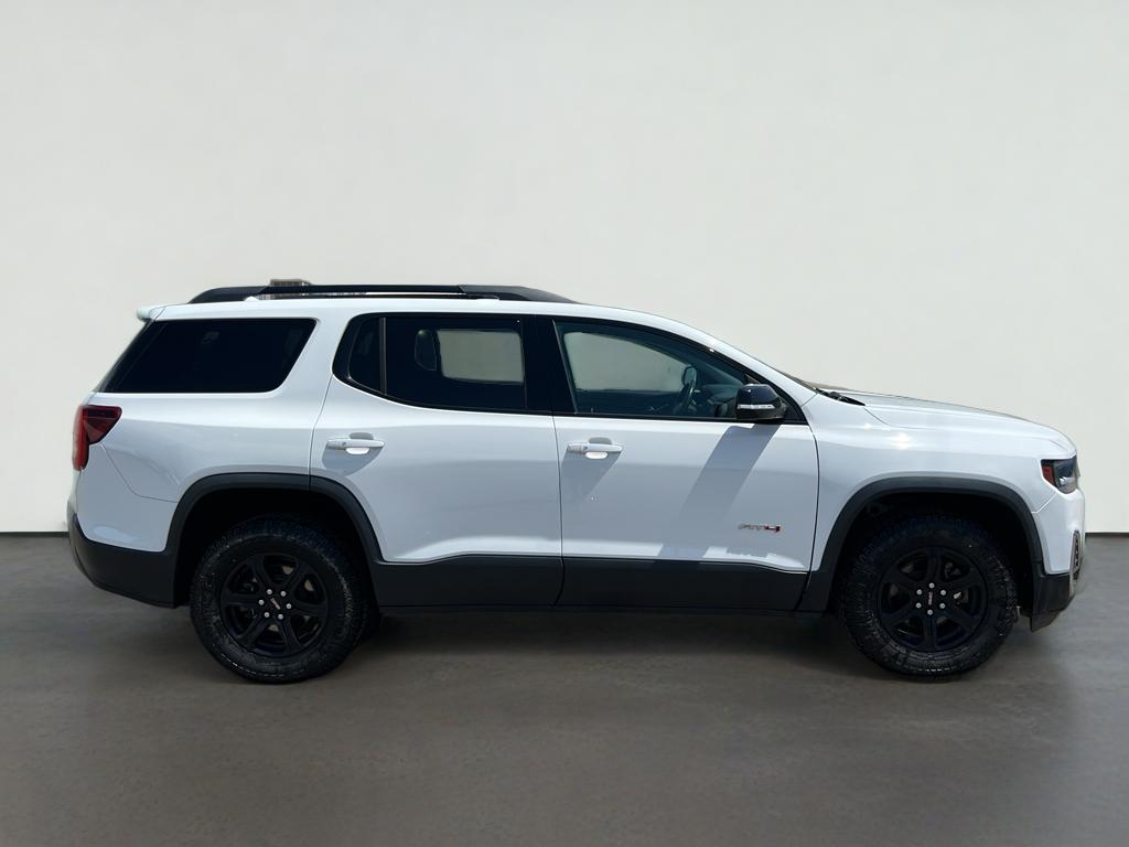 2020 GMC Acadia AT4
