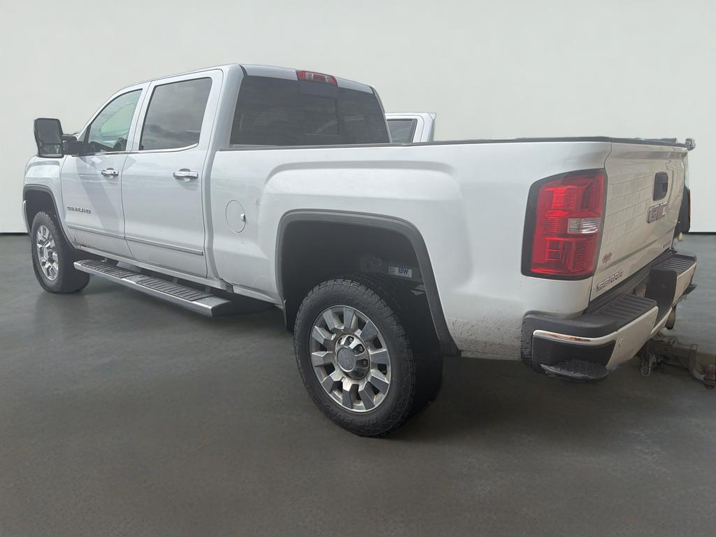 2017 GMC Sierra 2500 HD Denali