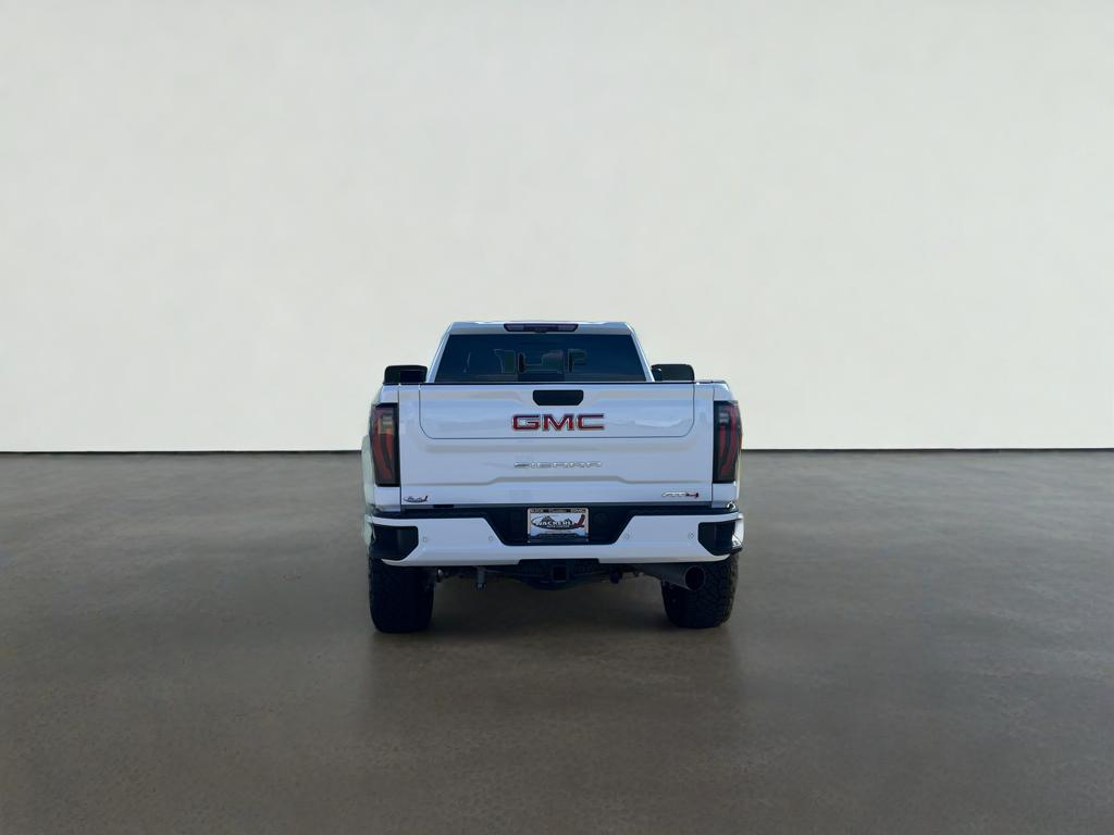 2025 GMC Sierra 2500 HD AT4