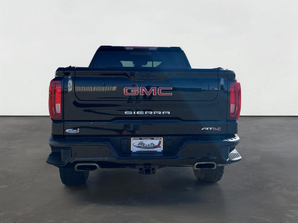 2022 GMC Sierra 1500 AT4