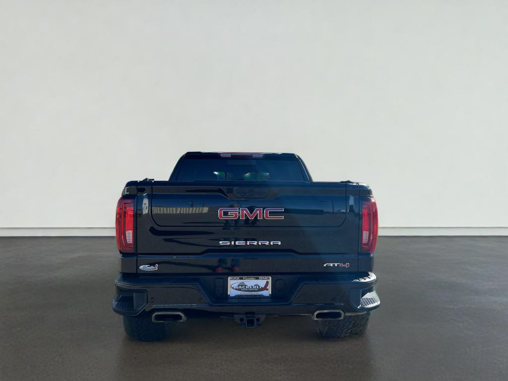 2022 GMC Sierra 1500 AT4