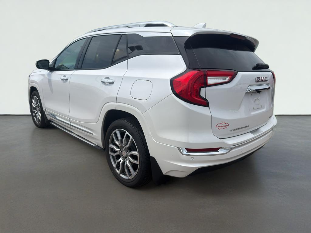2024 GMC Terrain Denali