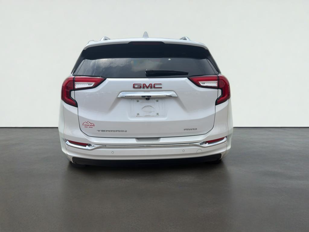 2024 GMC Terrain Denali