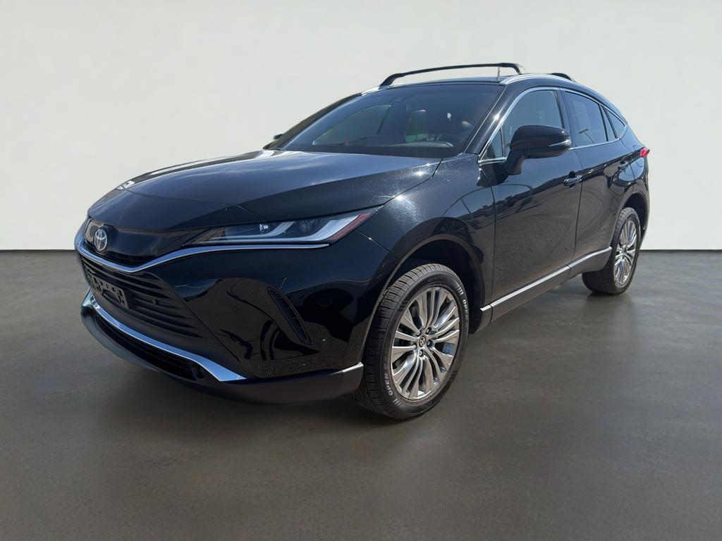 2022 Toyota Venza XLE Hybrid AWD's photo