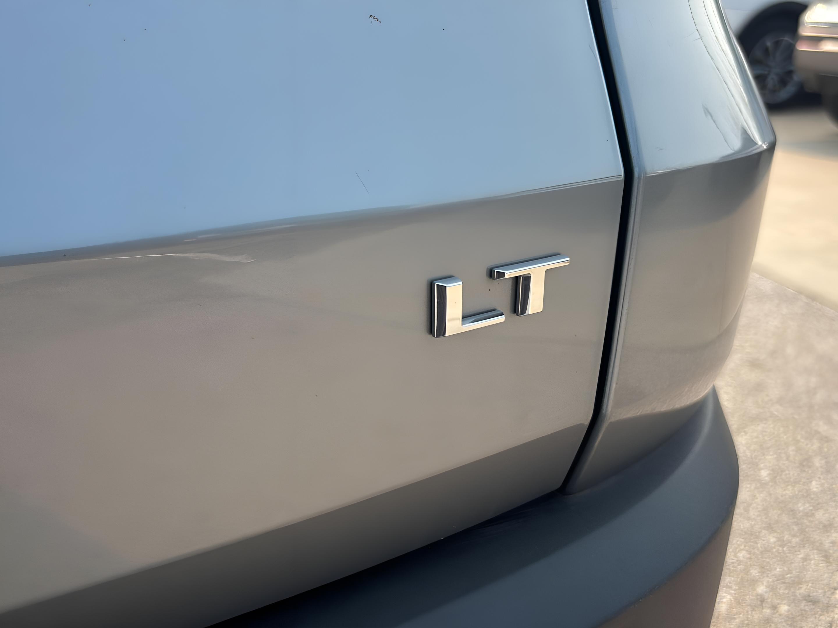 2024 Chevrolet Traverse AWD LT