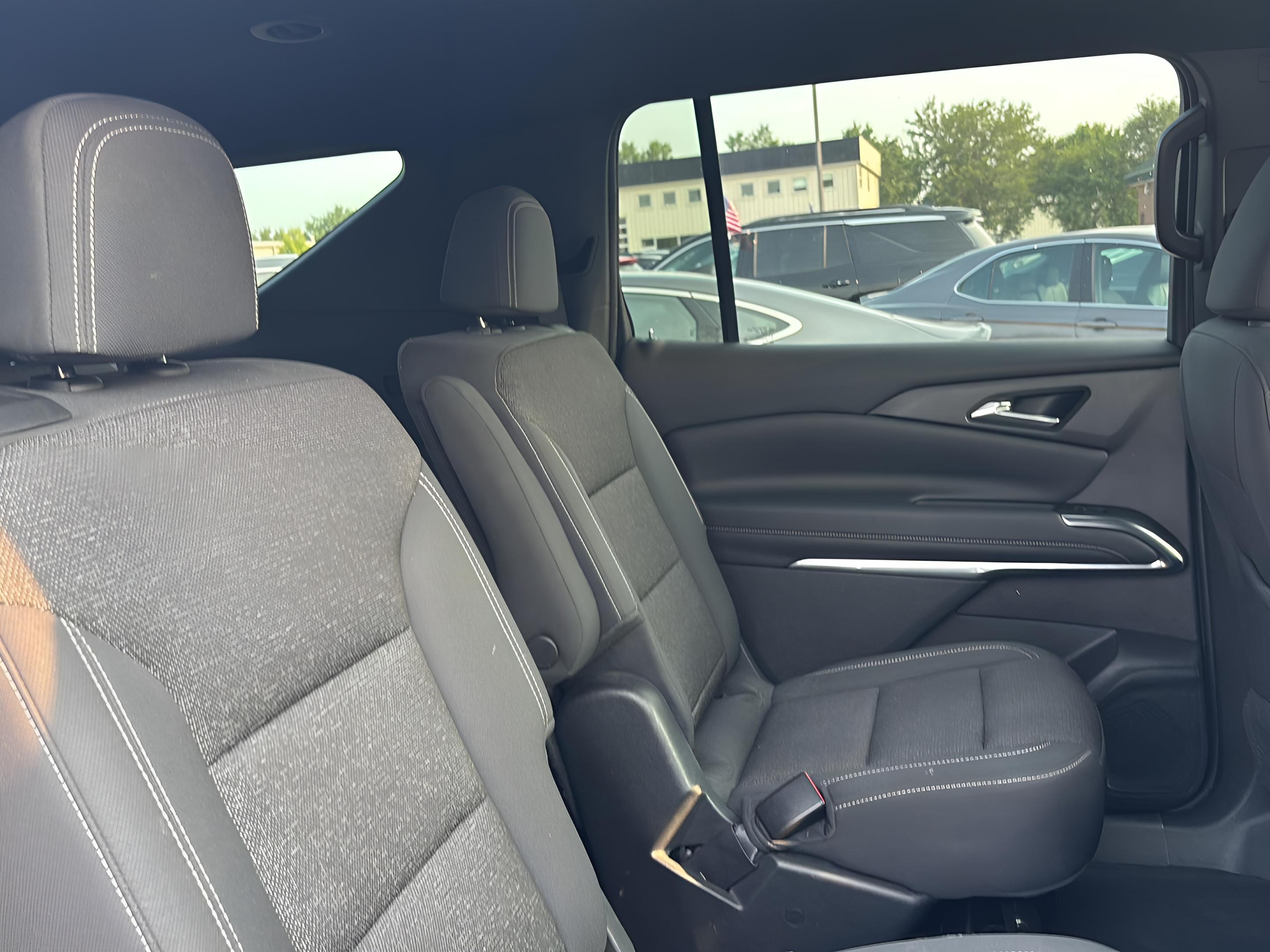 2024 Chevrolet Traverse AWD LT