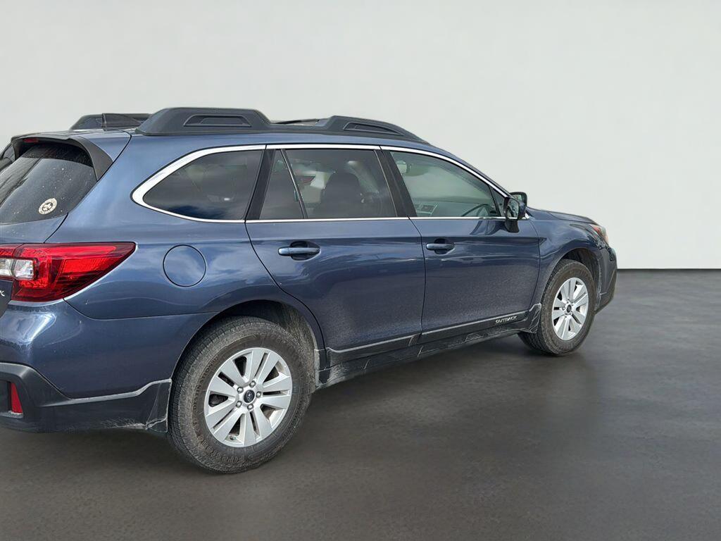 2018 Subaru Outback Premium