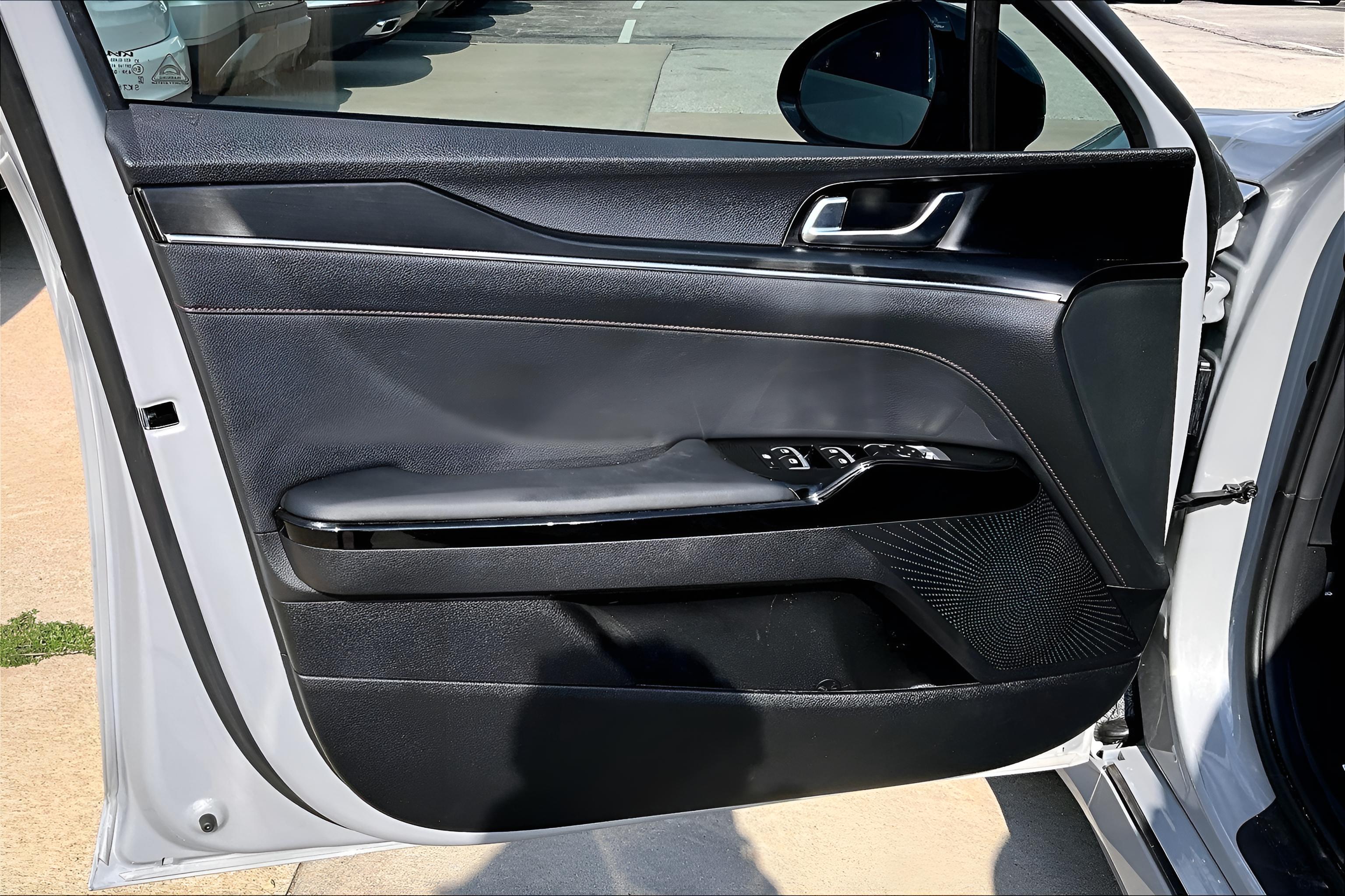 2023 Kia K5 GT