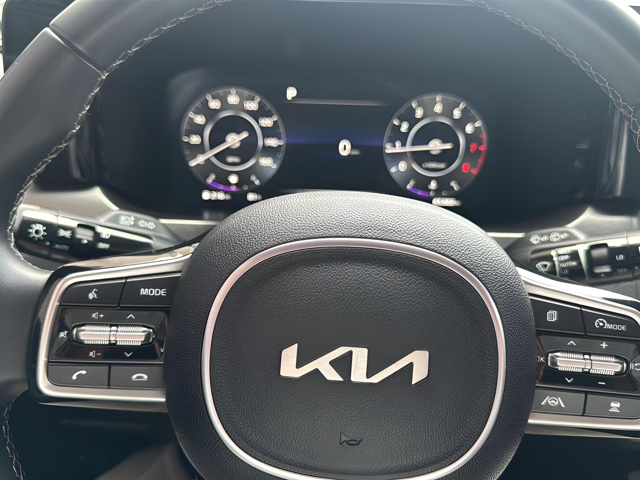 2023 Kia Sorento SX