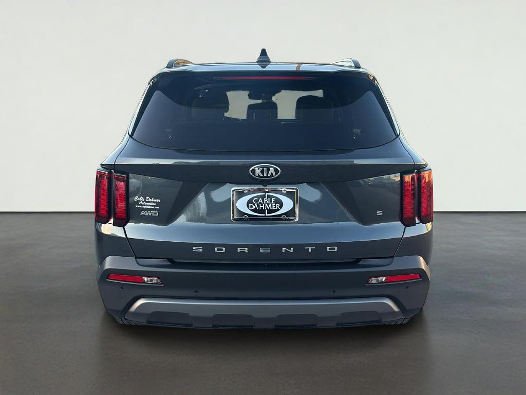 2021 Kia Sorento S