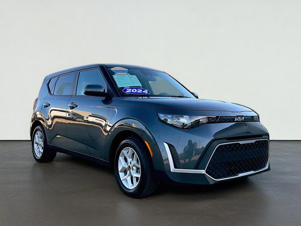 2024 Kia Soul LX