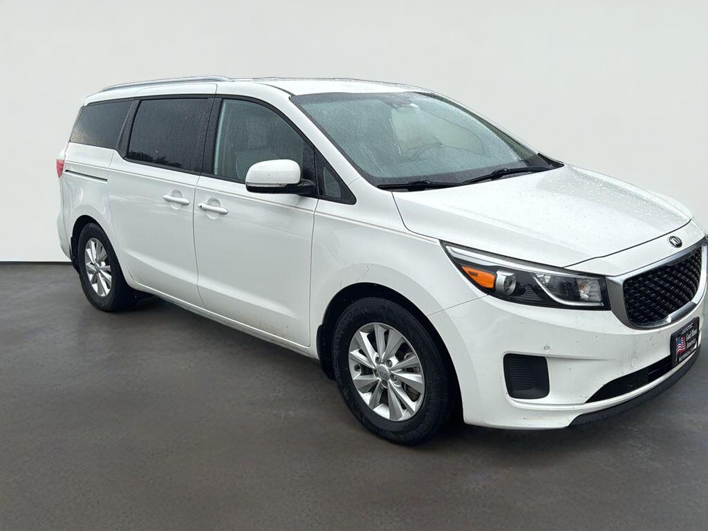 2017 Kia Sedona LX
