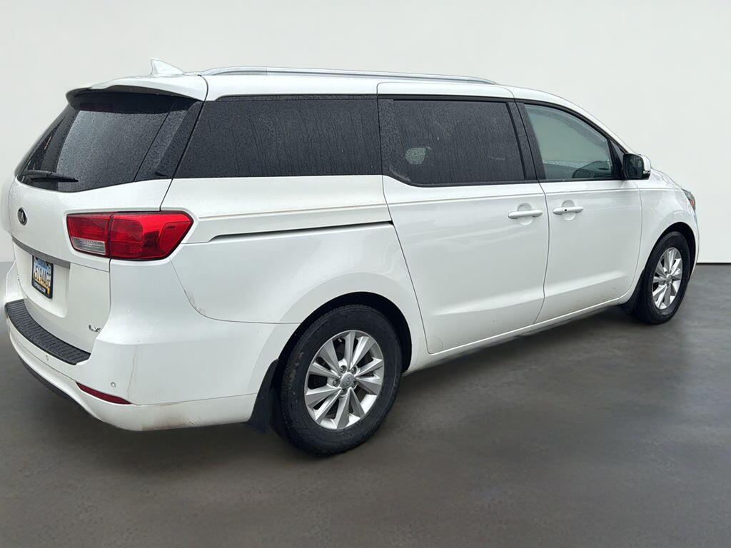 2017 Kia Sedona LX