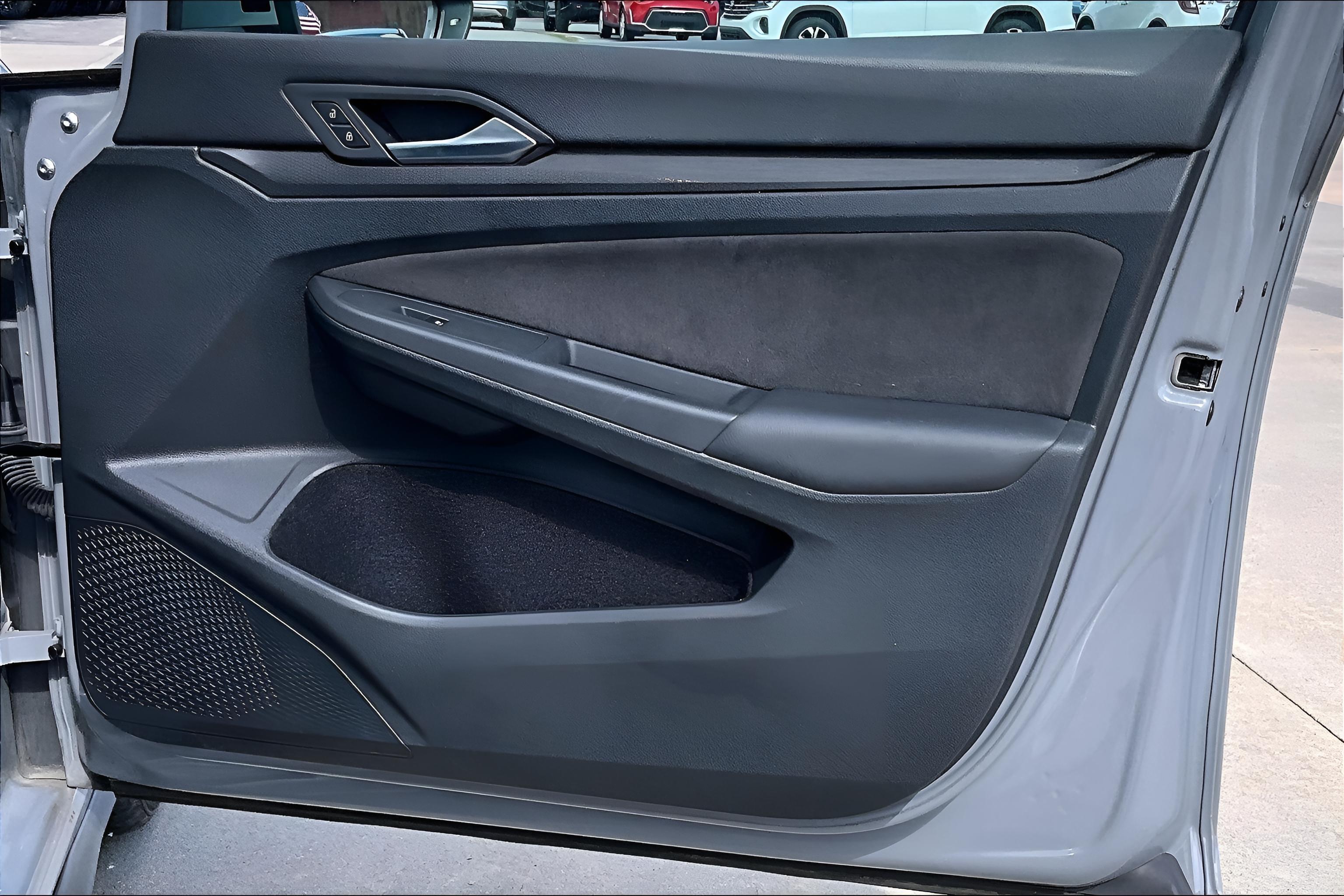2024 Volkswagen Golf Gti S