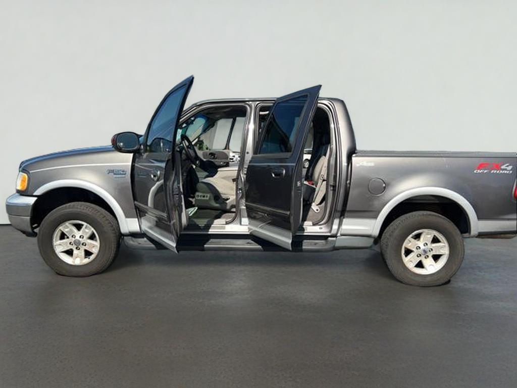 2003 Ford F-150 Lariat