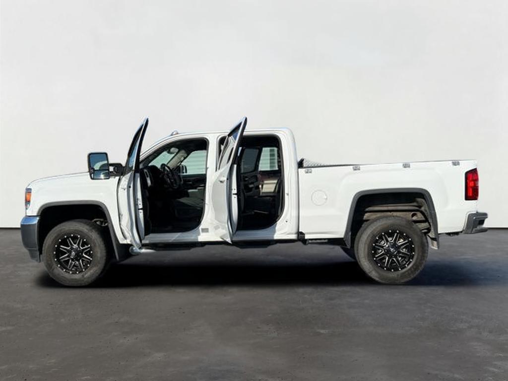 2017 GMC Sierra SLE