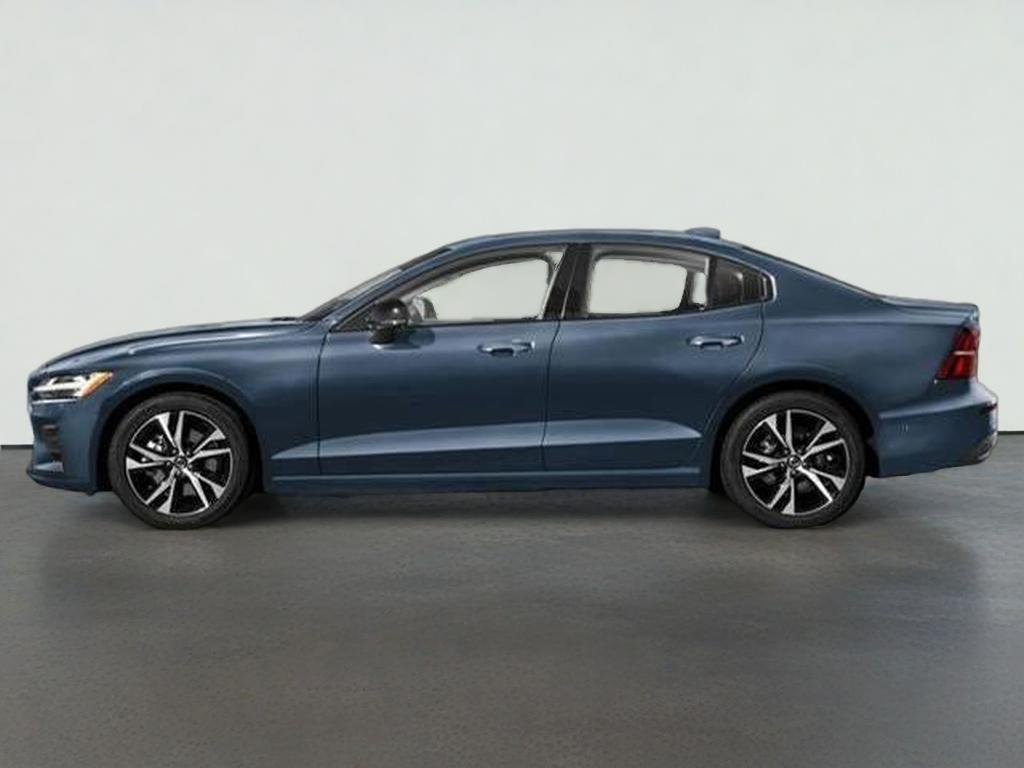 2024 Volvo S60 Core Dark Theme