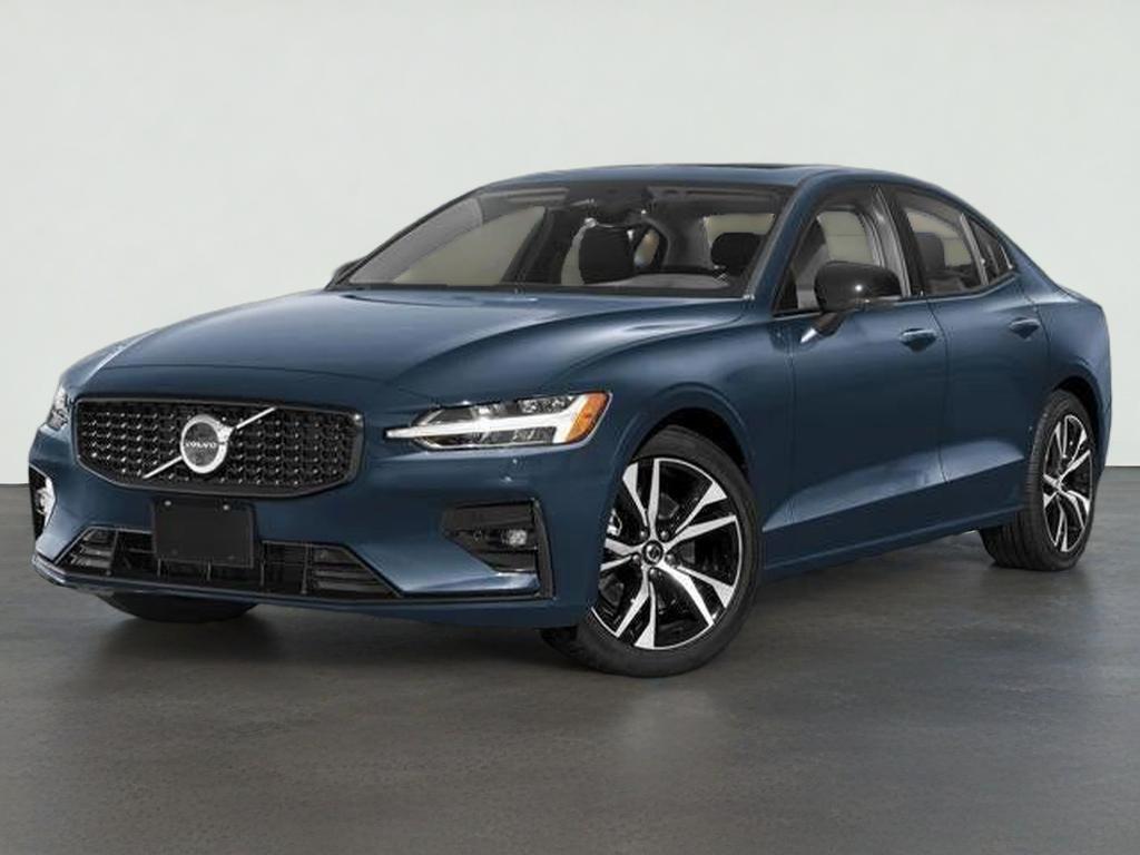 2024 Volvo S60 B5 Core Dark Theme's photo