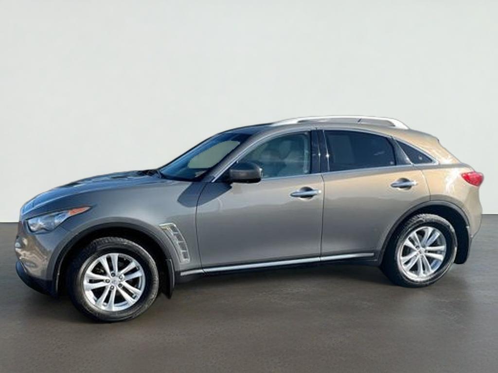 2012 INFINITI FX's photo