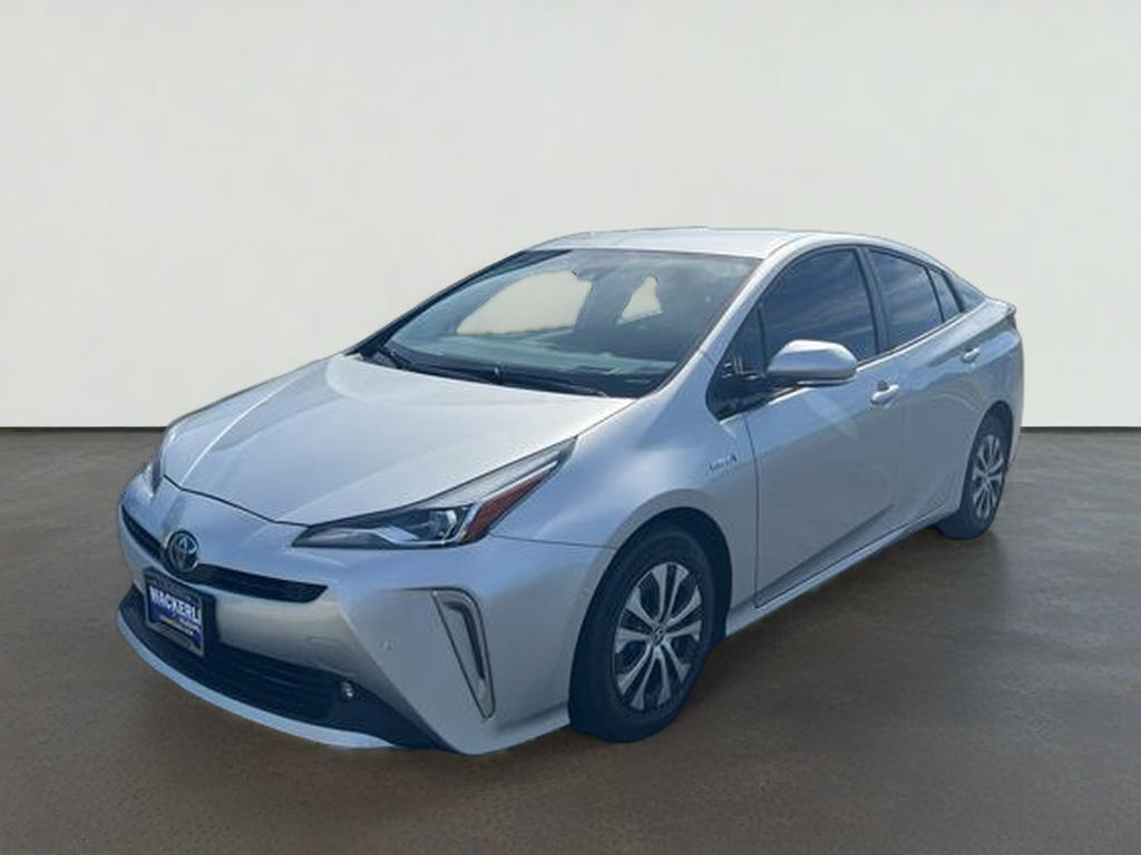 2020 Toyota Prius XLE
