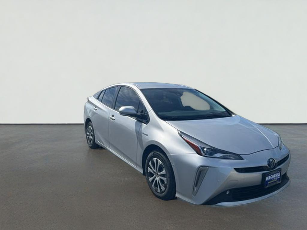 2020 Toyota Prius XLE
