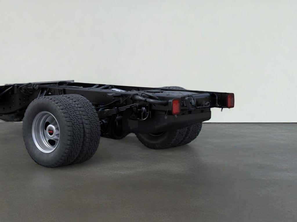 2025 GMC Sierra 3500 HD Chassis Cab Pro