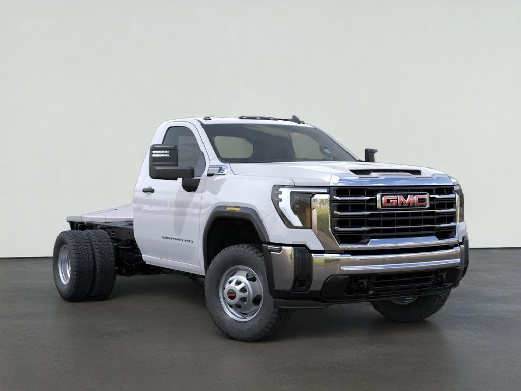 2025 GMC Sierra 3500 HD Chassis Cab Pro