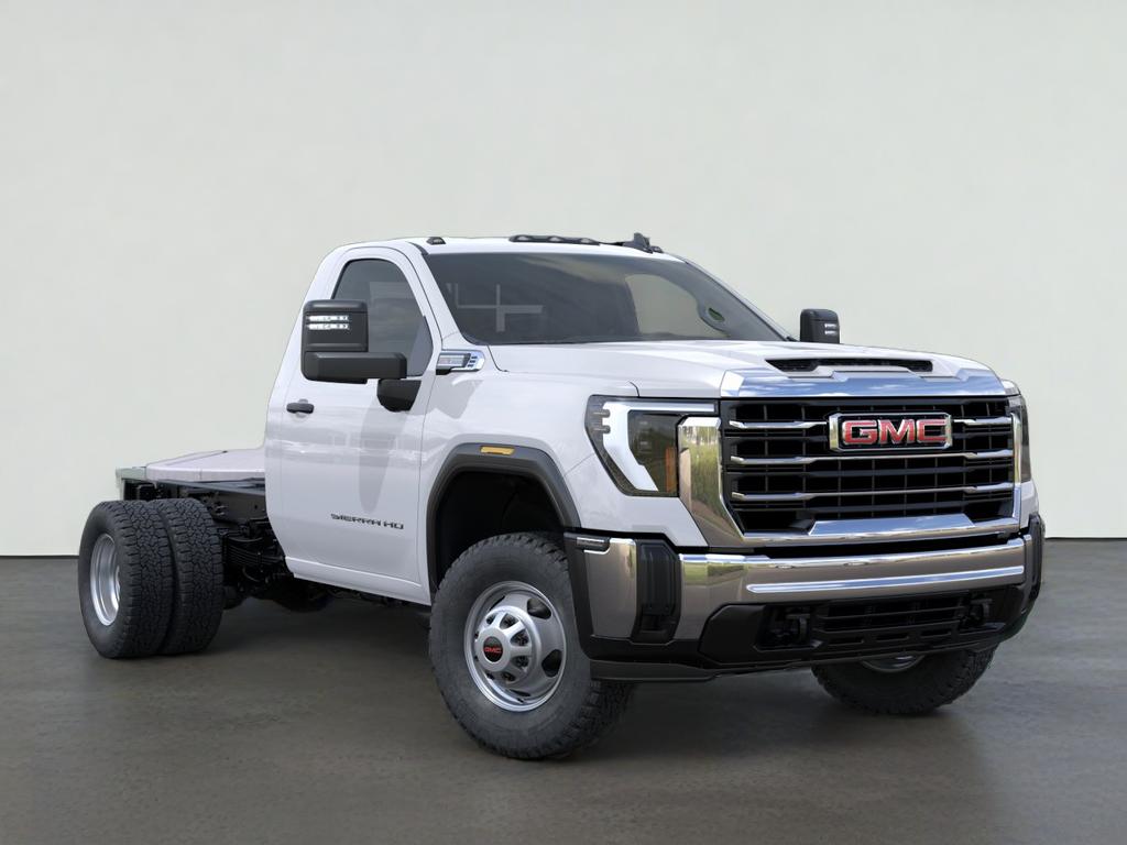 2025 GMC Sierra 3500 HD Chassis Cab Pro