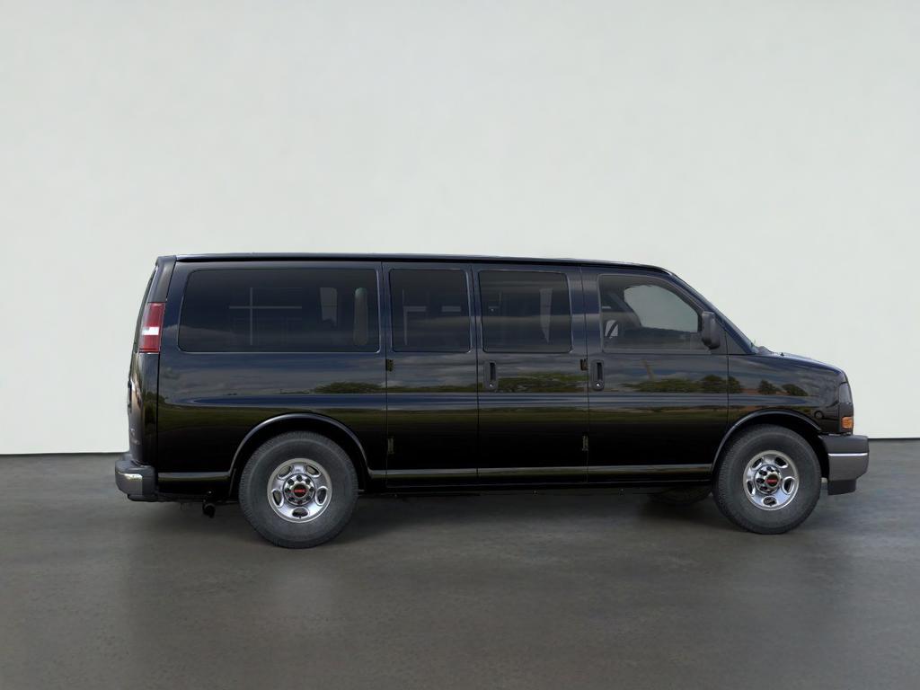 2025 GMC Savana Passenger LT