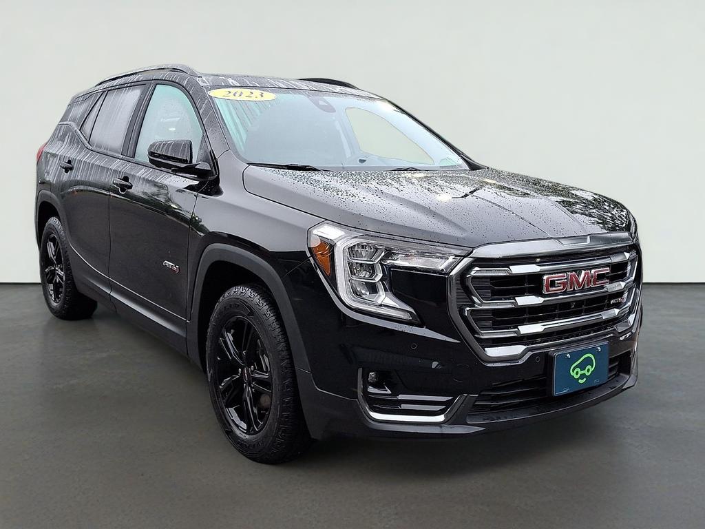 2023 GMC Terrain AT4