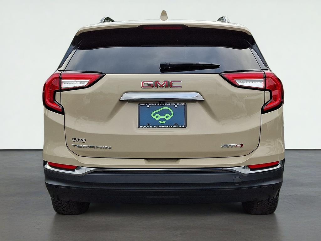 2022 GMC Terrain AT4