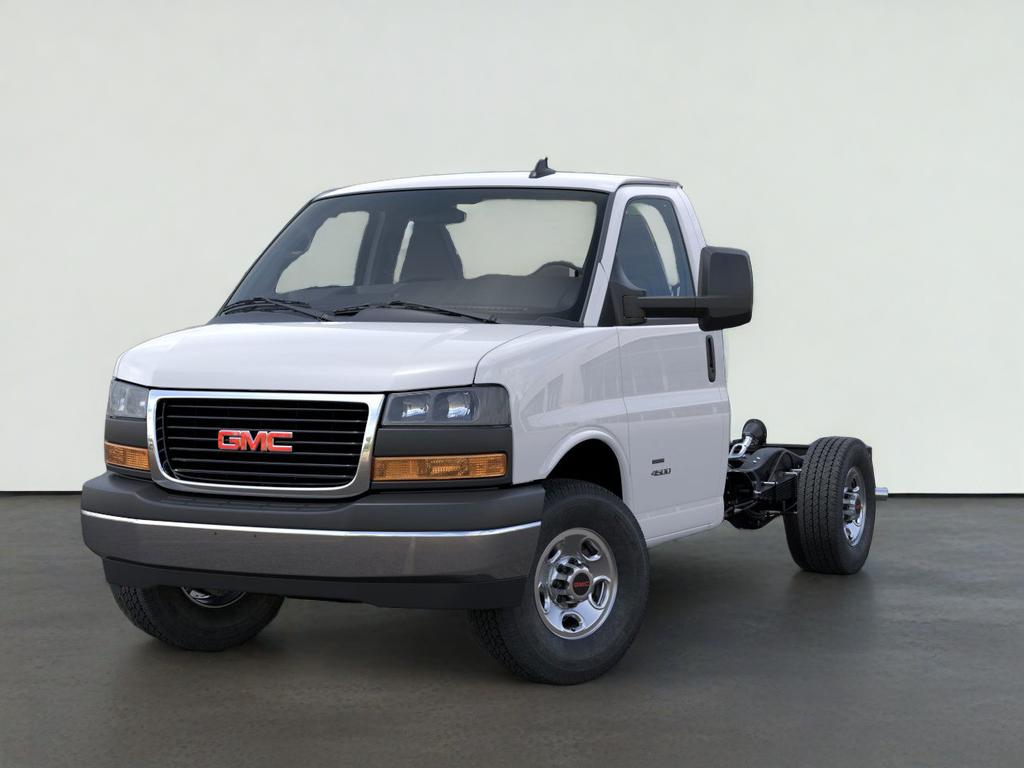 2025 GMC Savana Cutaway 3500 1WT