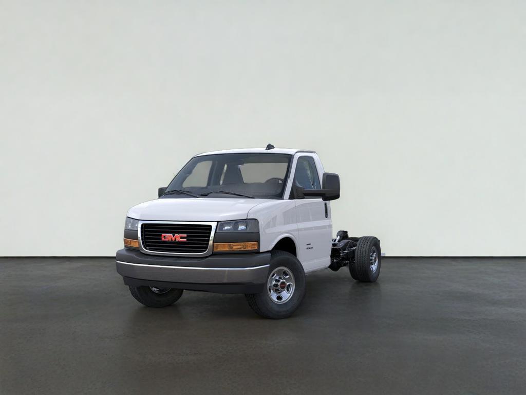 2025 GMC Savana Cutaway 3500 1WT
