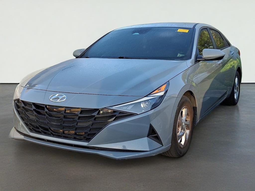 2021 Hyundai Elantra SE