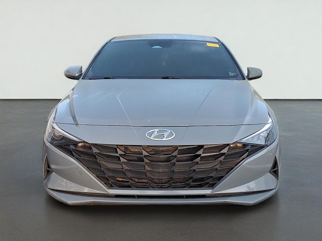 2021 Hyundai Elantra SE