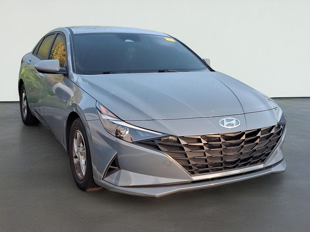 2021 Hyundai Elantra SE