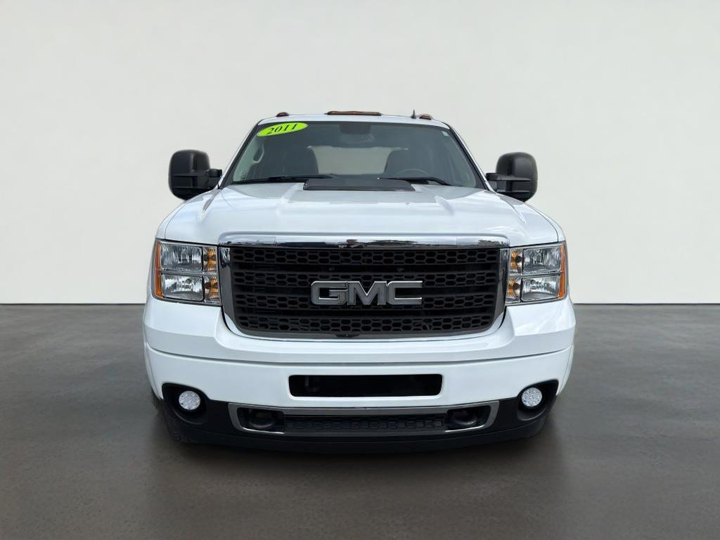 2011 GMC Sierra 3500 HD DRW Denali