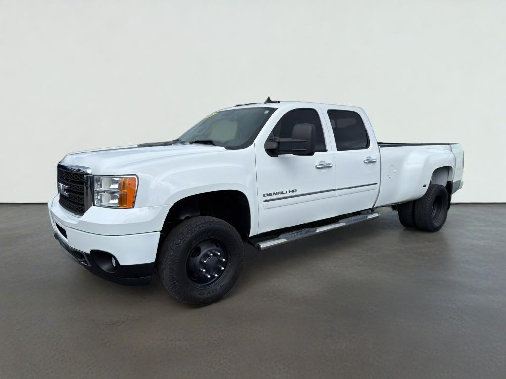 2011 GMC Sierra 3500 HD DRW Denali