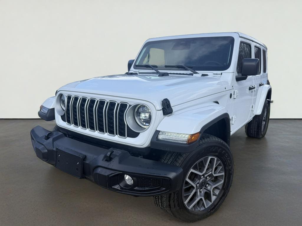 2025 Jeep Wrangler 4-Door Sahara 4x4