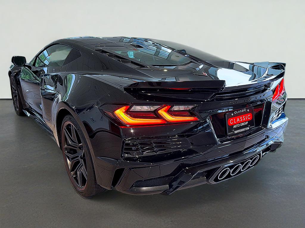 2026 Chevrolet Corvette 2LZ - Photo 10