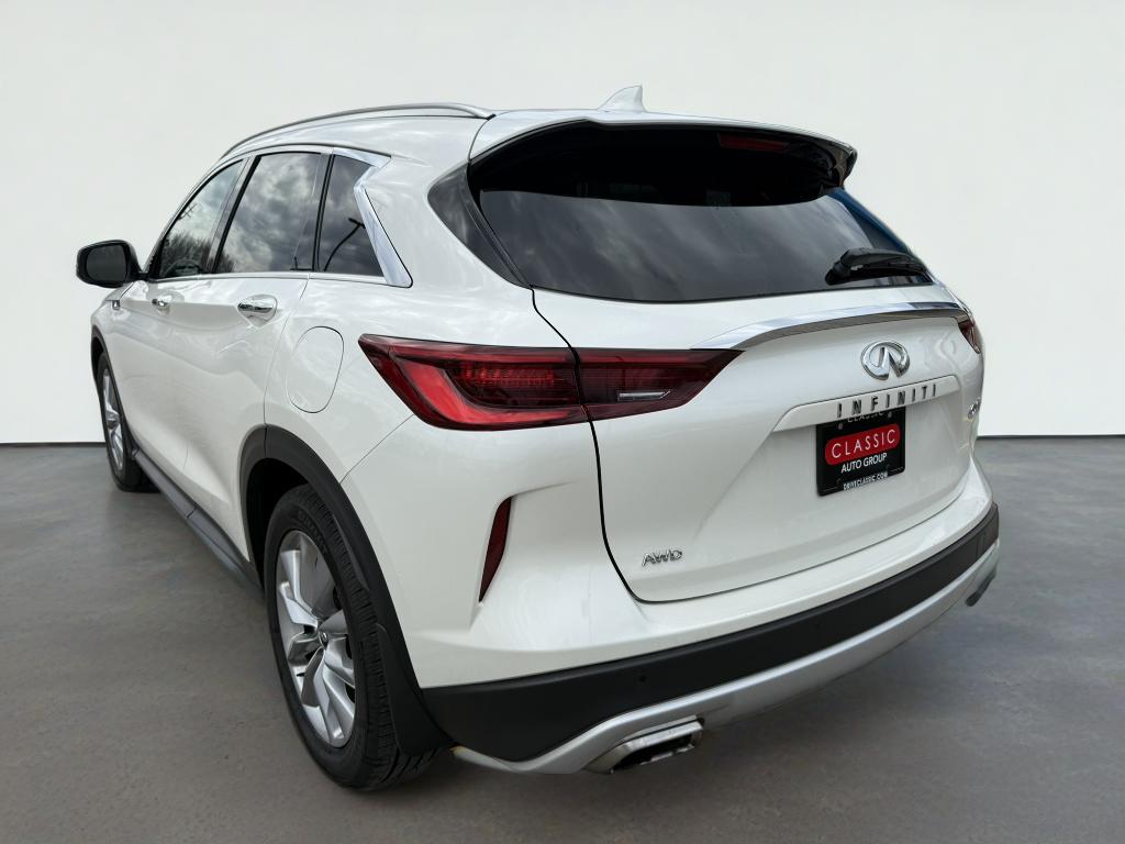 2022 INFINITI QX50 LUXE AWD