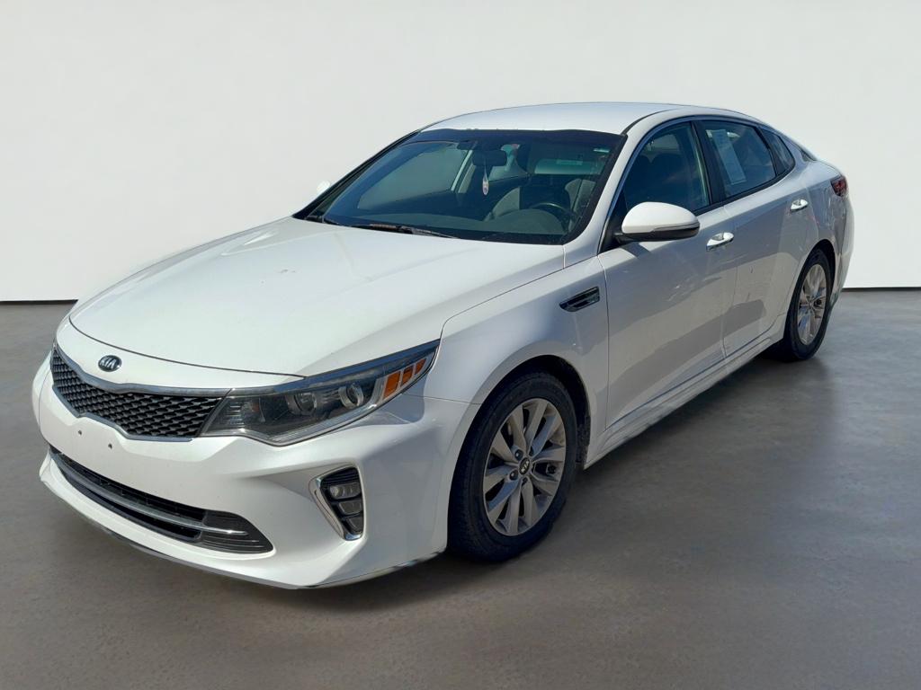 2018 Kia Optima S AT's photo