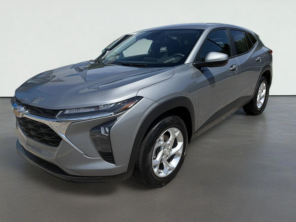 2024 Chevrolet Trax LS's photo