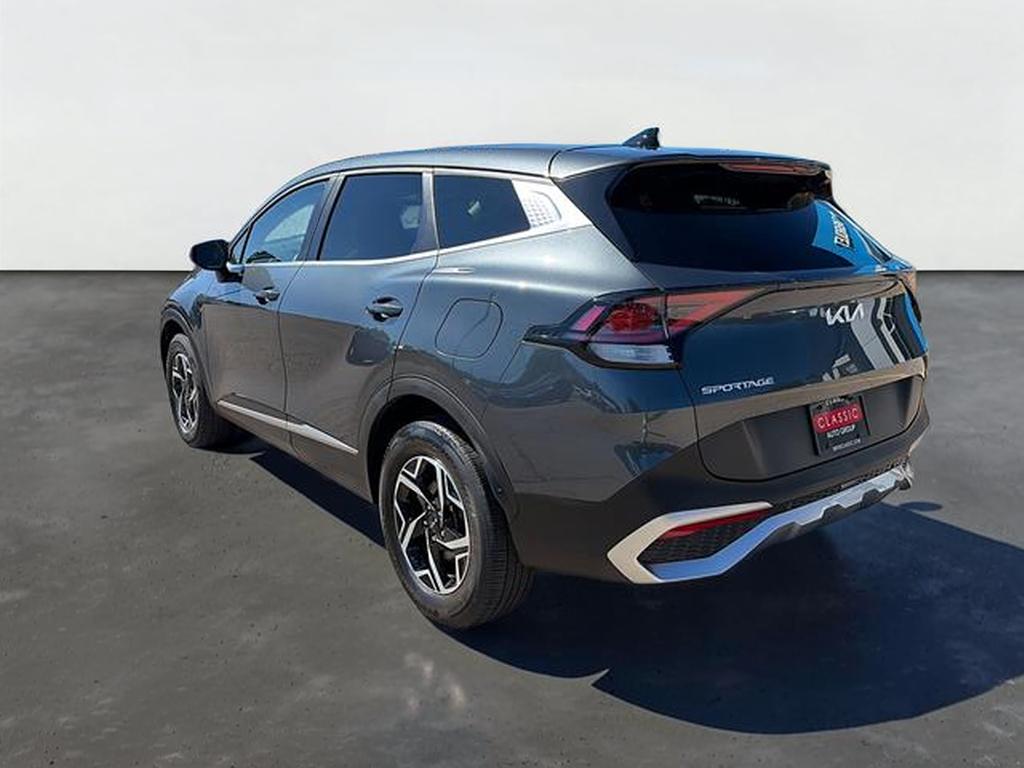 2023 Kia Sportage LX