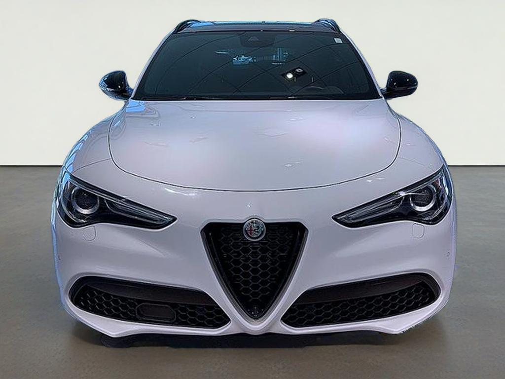 2023 Alfa Romeo Stelvio Veloce AWD