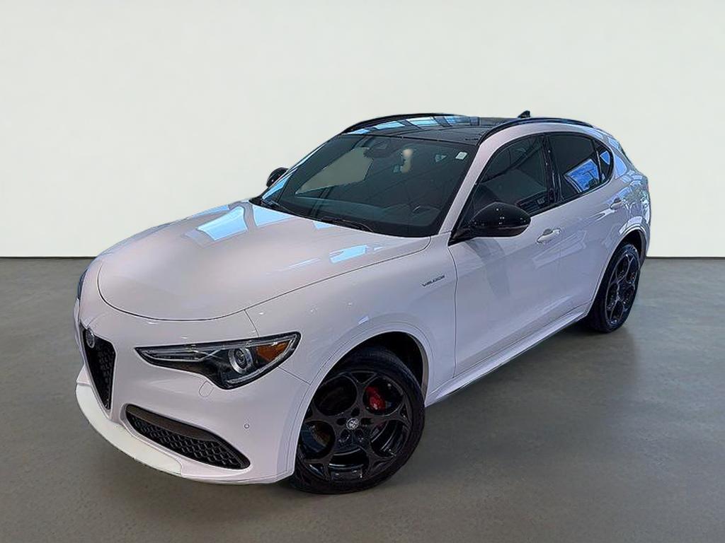 2023 Alfa Romeo Stelvio Veloce AWD