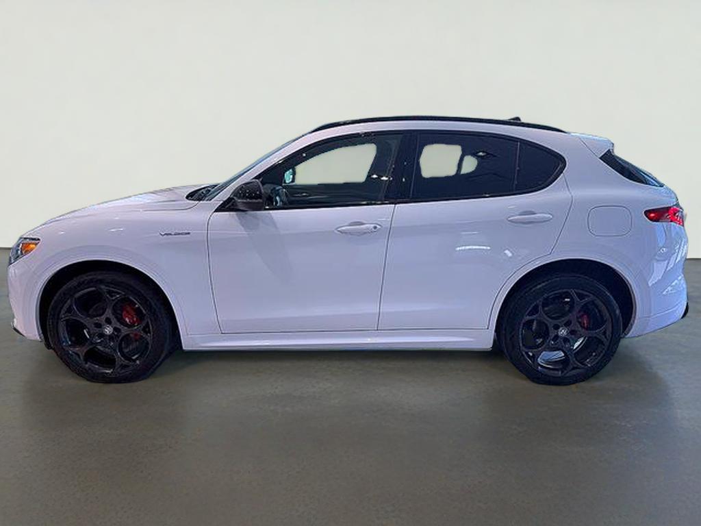 2023 Alfa Romeo Stelvio Veloce AWD