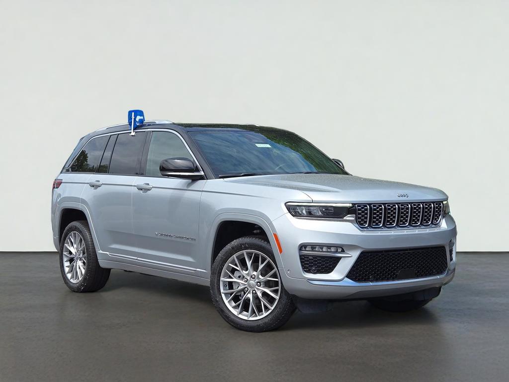 2024 Jeep Grand Cherokee Summit
