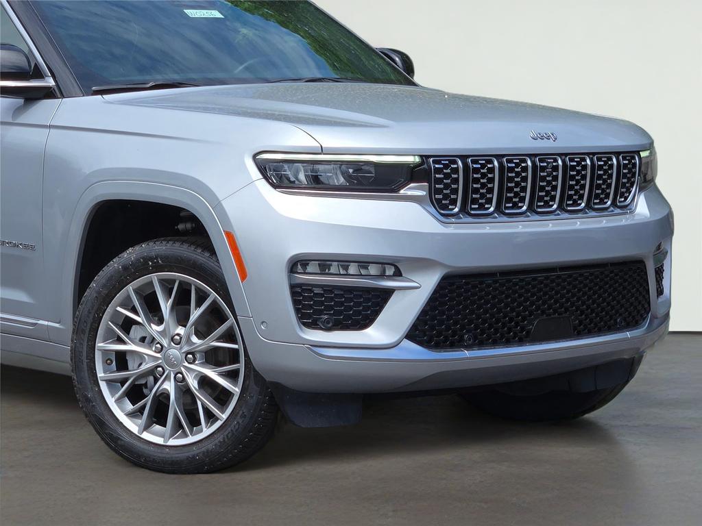 2024 Jeep Grand Cherokee Summit