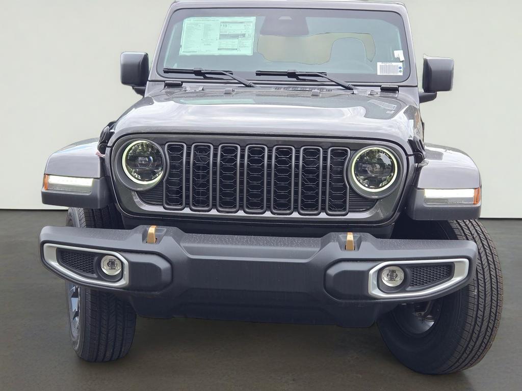 2026 Jeep Gladiator 85th Anniversary Edition